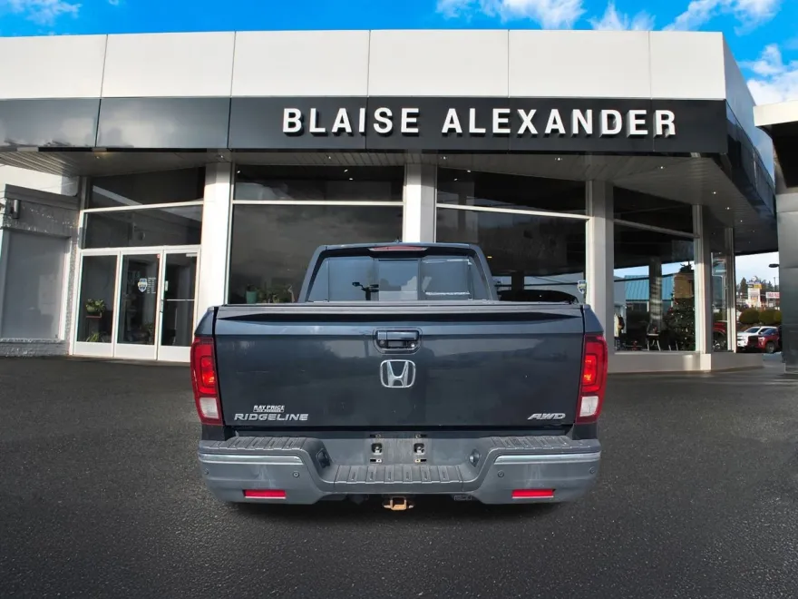 2018 Honda Ridgeline RTL-E photo 1