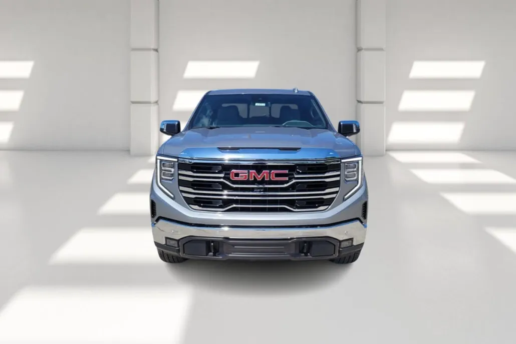 2026 Gmc Sierra 1500 SLT photo 1