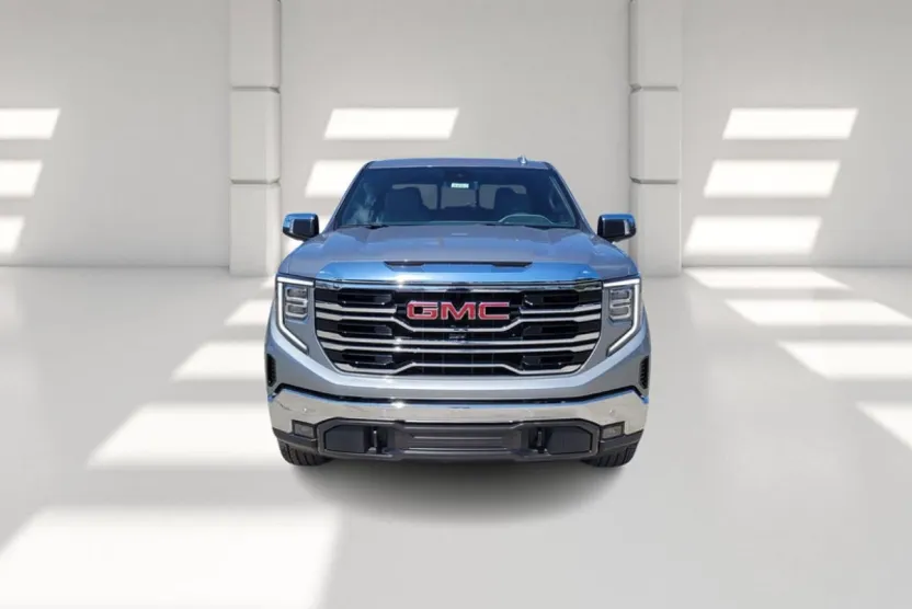 2026 Gmc Sierra 1500 SLT photo 1