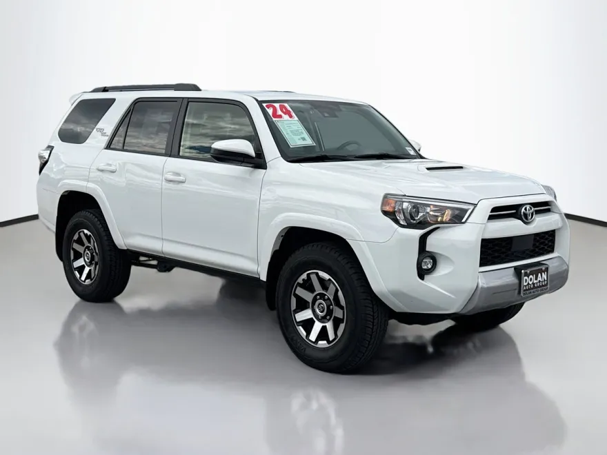 2024 Toyota 4Runner TRD Off-Road photo 1