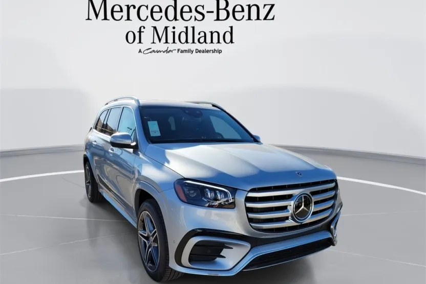 2025 Mercedes Benz GLS 450 photo 1