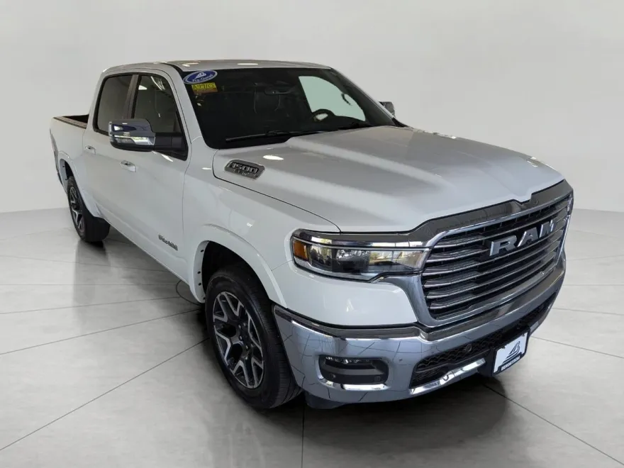 2025 Ram 1500 Laramie photo 1