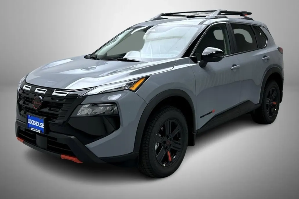 2026 Nissan Rogue SV photo 1
