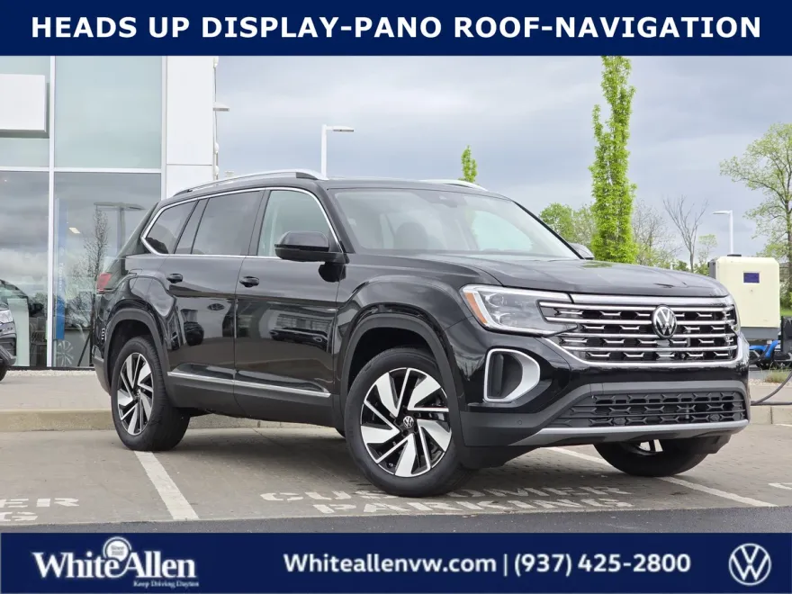 2025 Volkswagen Atlas SEL photo 1