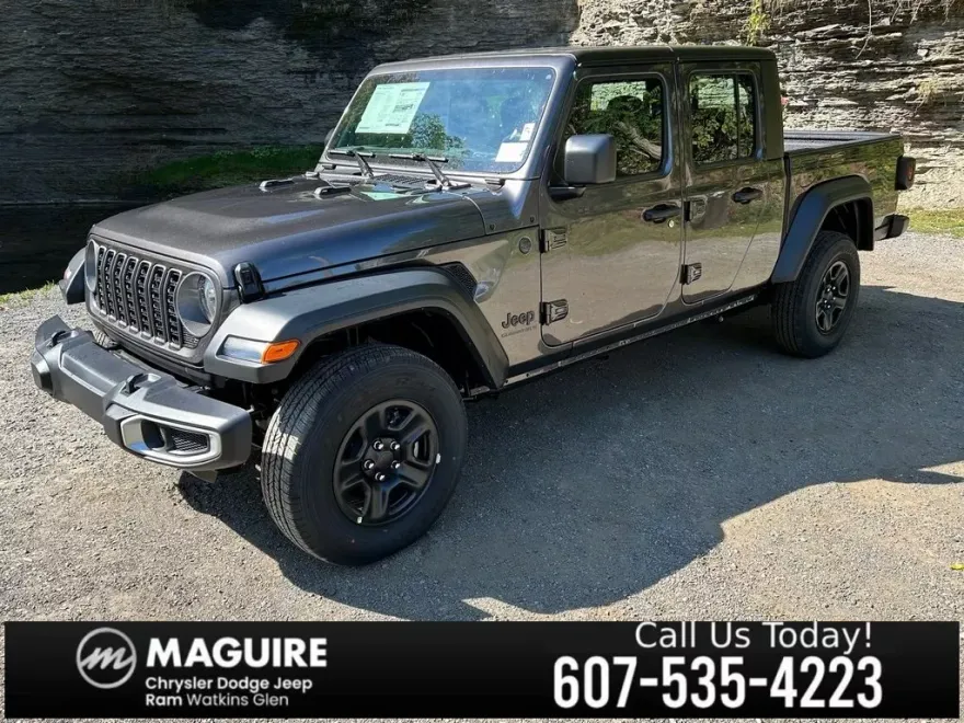 2025 Jeep Gladiator Sport photo 1