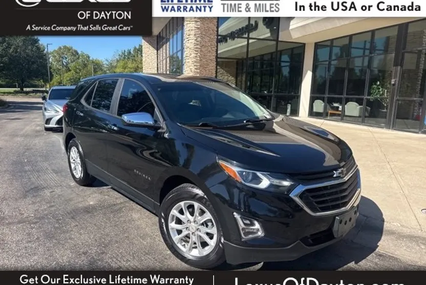 2020 Chevrolet Equinox LS photo 1