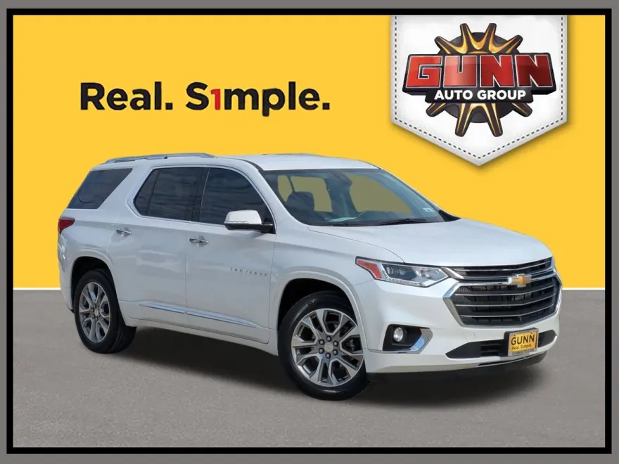 2021 Chevrolet Traverse Premier photo 1