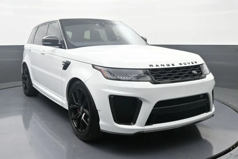 2019 Land Rover Range Rover Sport SVR photo 1