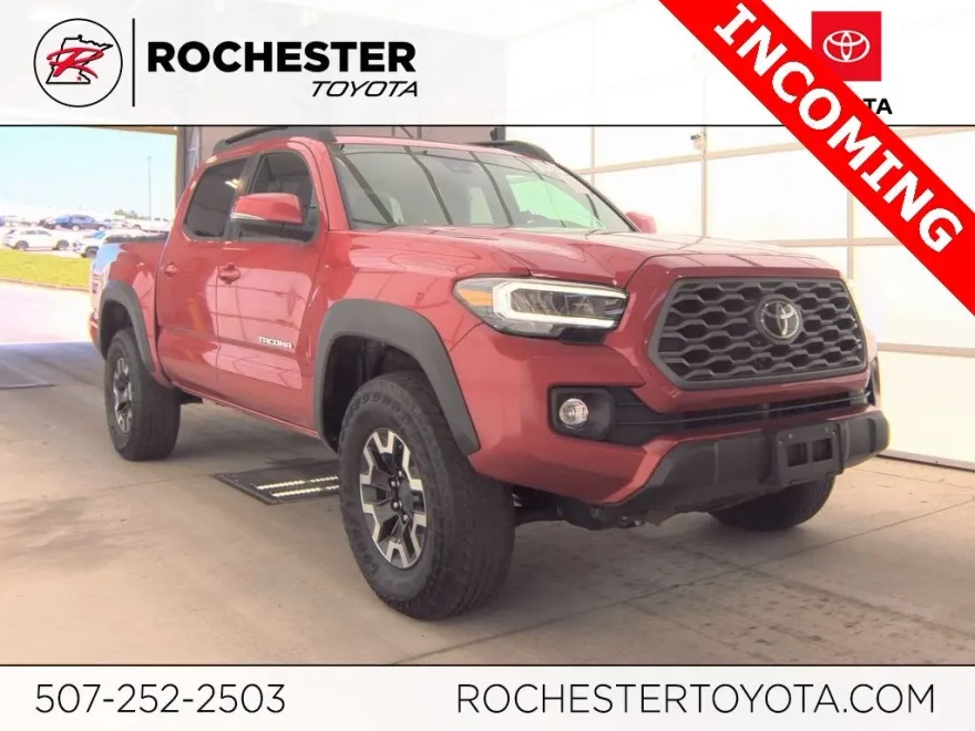 2022 Toyota Tacoma TRD Off-Road V6 photo 1
