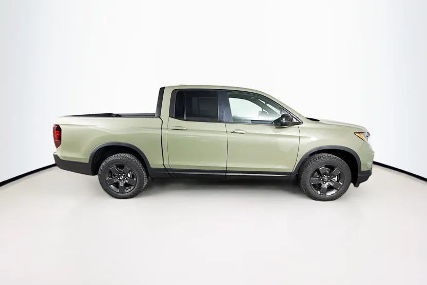 2026 Honda Ridgeline TrailSport photo 1