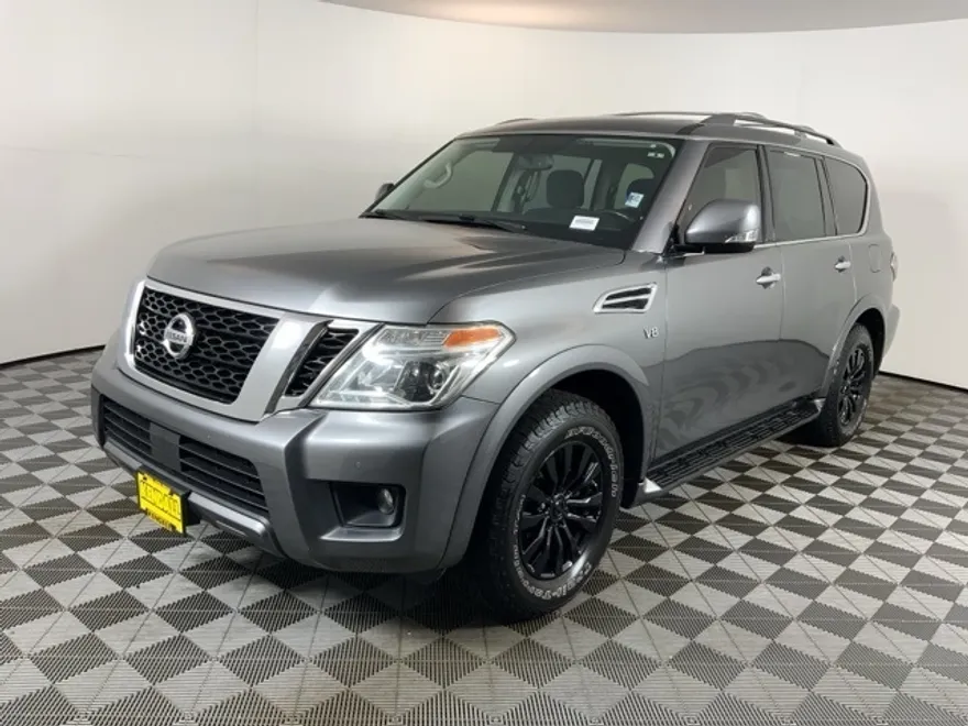 2019 Nissan Armada SV photo 1