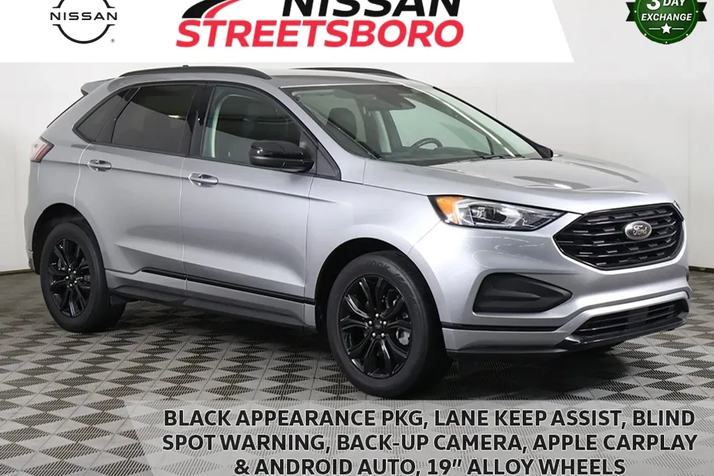 2022 Ford Edge SE photo 1