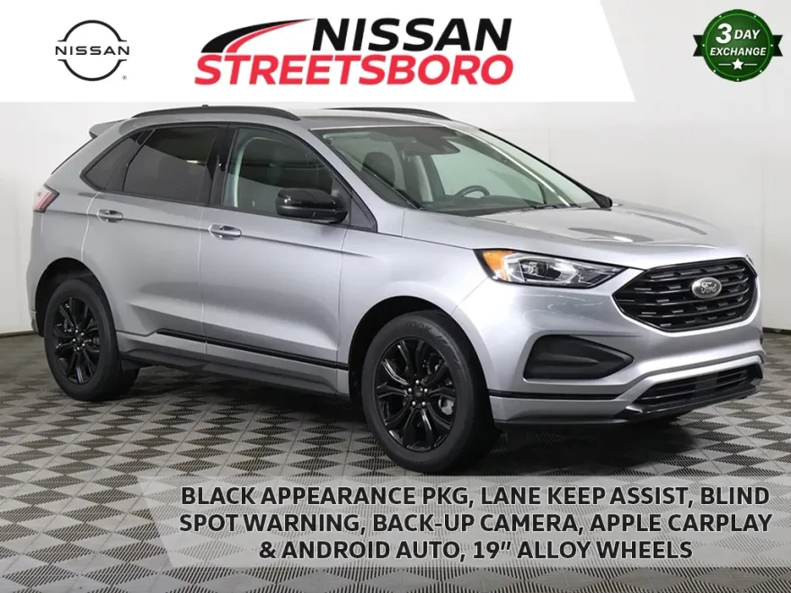 2022 Ford Edge SE photo 1
