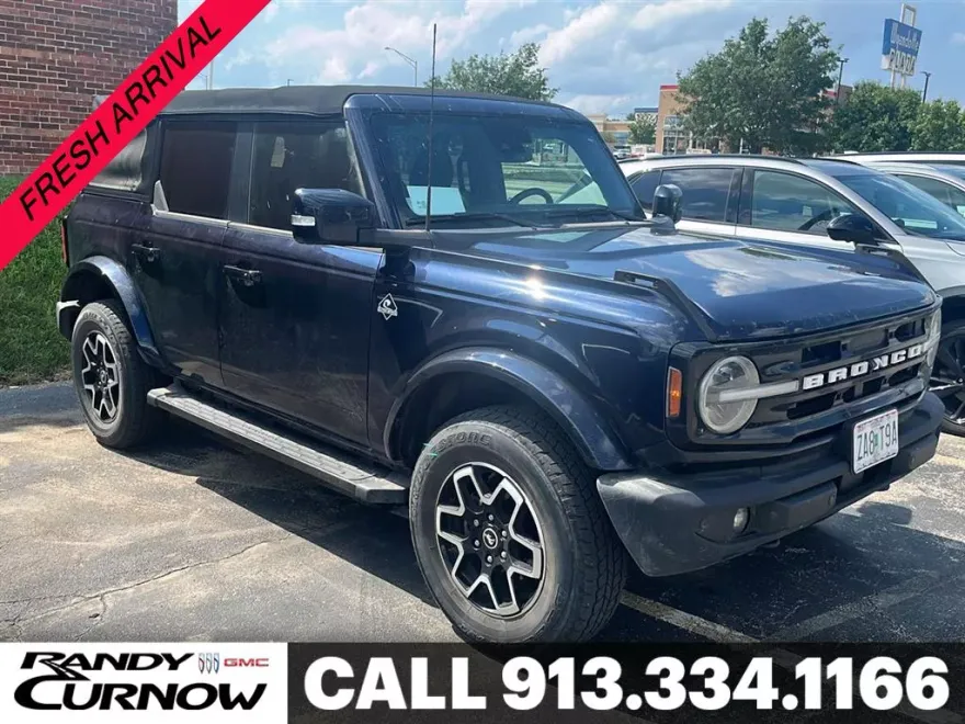 2021 Ford Bronco Base photo 1