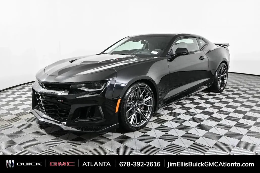 2023 Chevrolet Camaro ZL1 photo 1
