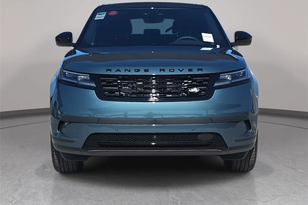2026 Land Rover Range Rover Velar S photo 1