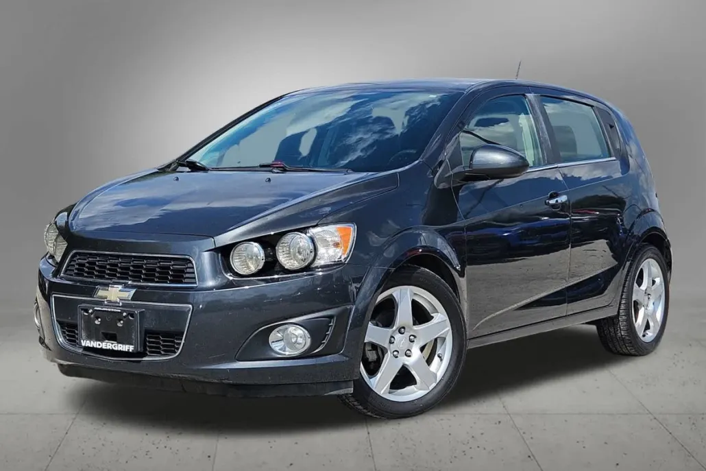 2015 Chevrolet Sonic LTZ photo 1