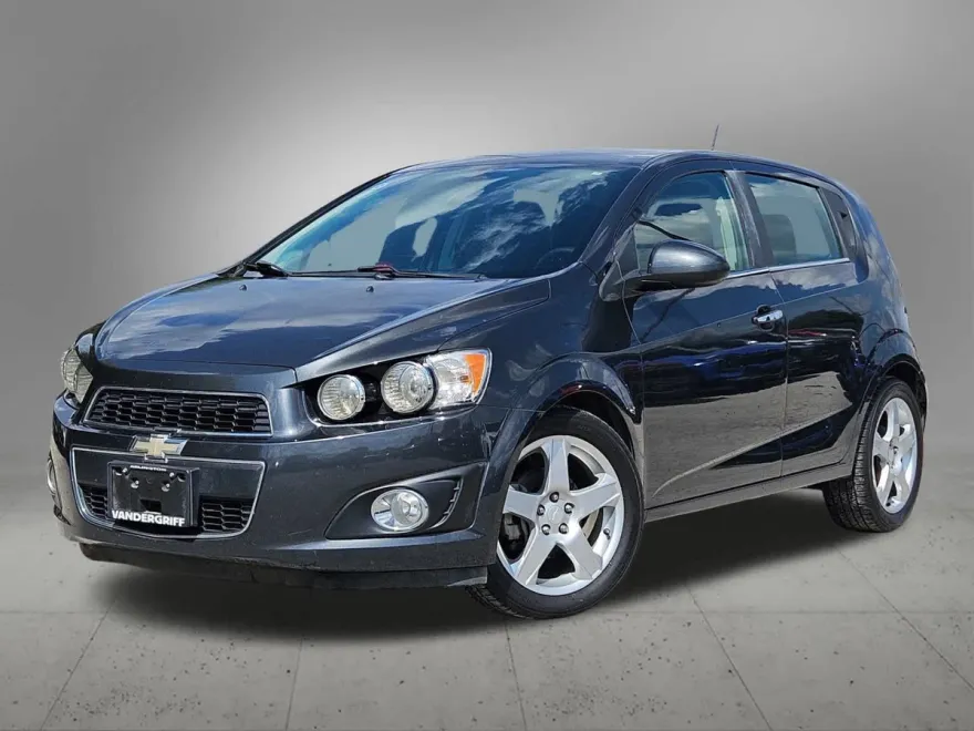 2015 Chevrolet Sonic LTZ photo 1