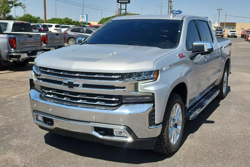2022 Chevrolet Silverado 1500 LTZ photo 1