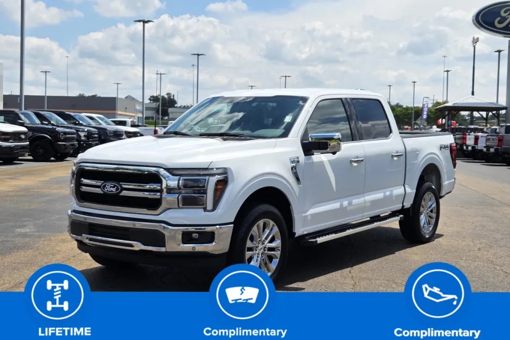 2025 Ford F-150 Lariat photo 1