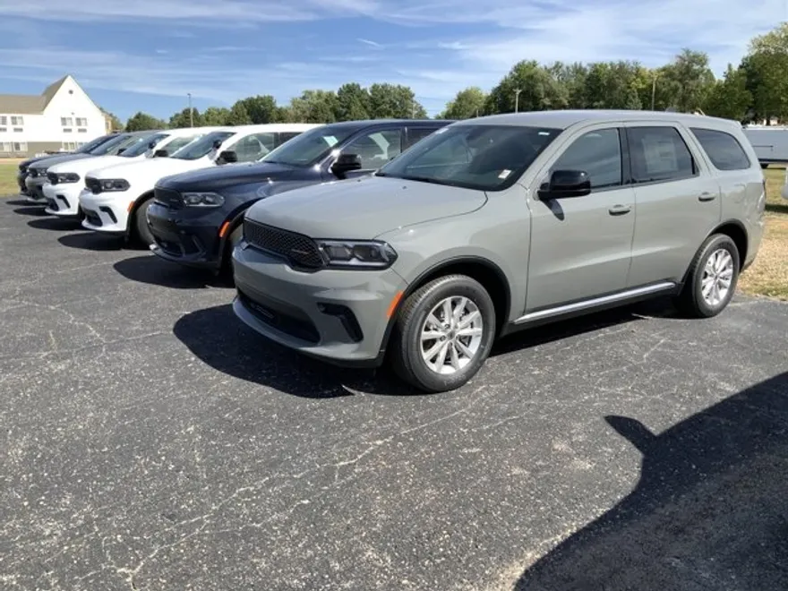 2025 Dodge Durango photo 1