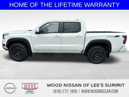 2025 Nissan Frontier PRO-4X photo 4