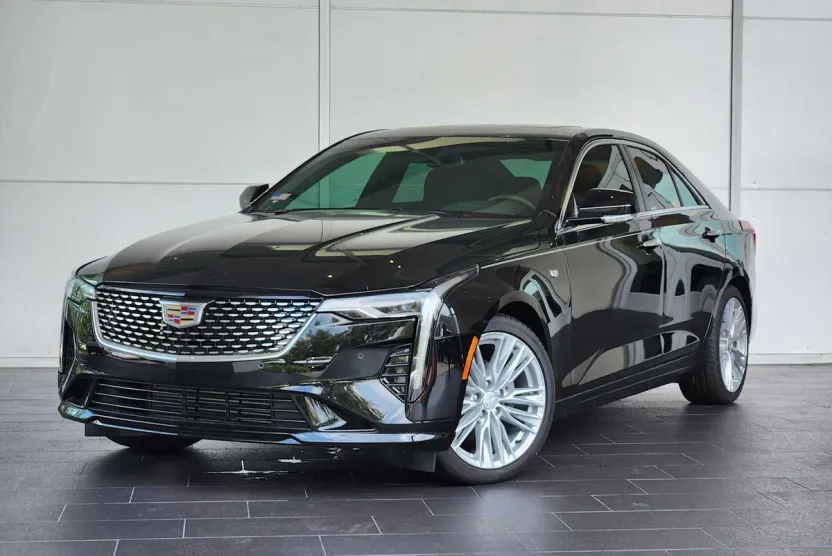 2025 Cadillac CT4 Premium Luxury photo 1