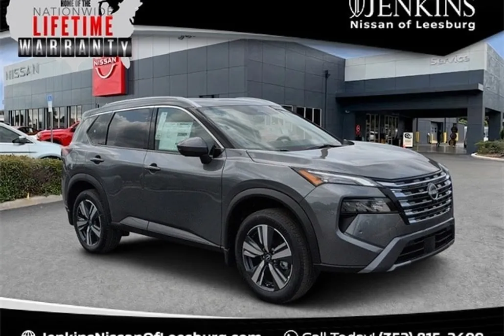 2024 Nissan Rogue SL photo 1