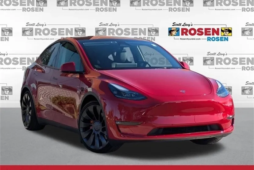2023 Tesla Model Y Performance photo 1