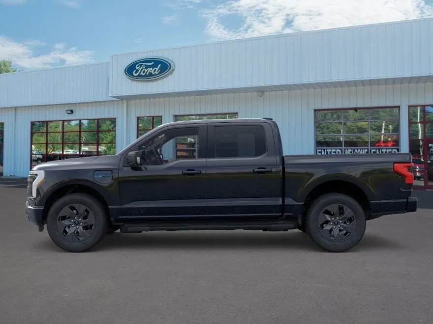 2025 Ford F-150 Lightning photo 1