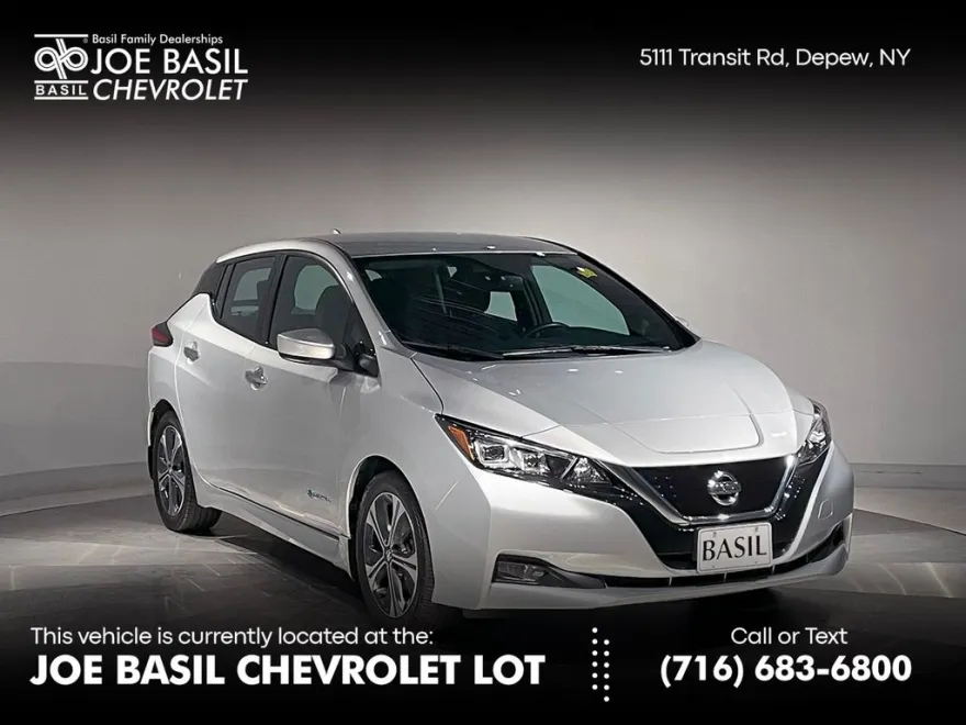 2018 Nissan Leaf SV photo 1