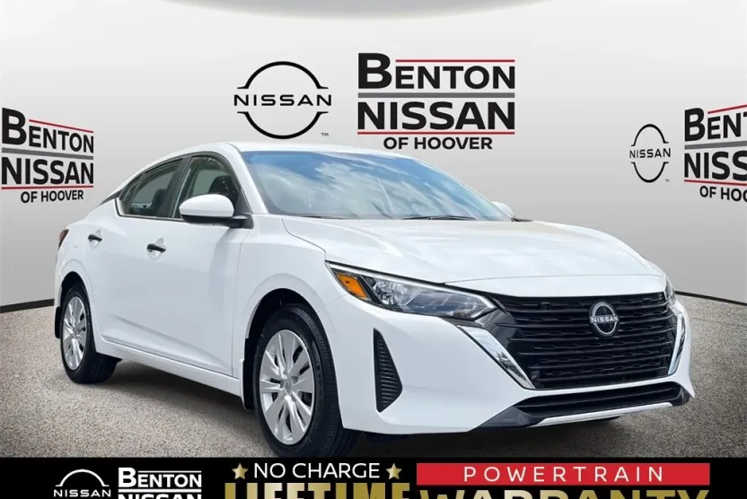 2025 Nissan Sentra S photo 1