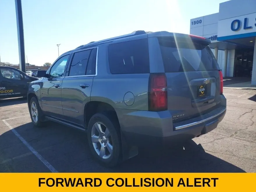 2019 Chevrolet Tahoe Premier photo 1