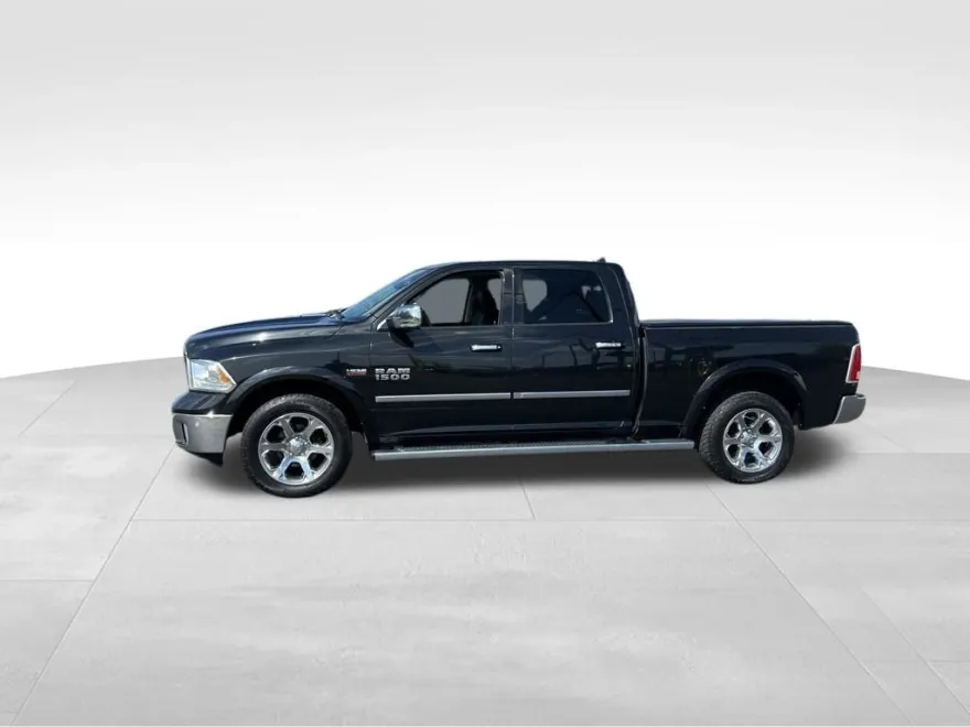 2017 Ram 1500 Laramie photo 1