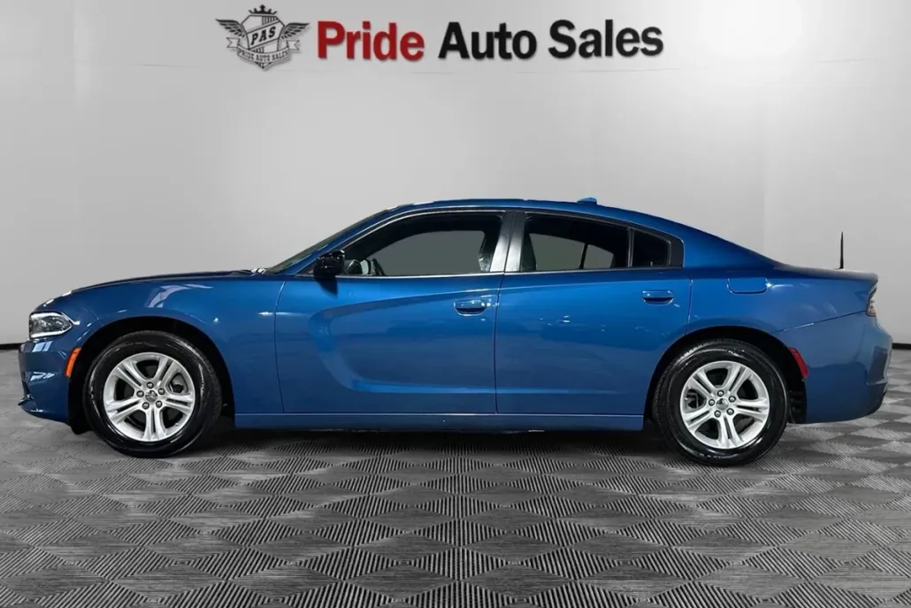 2023 Dodge Charger SXT photo 1