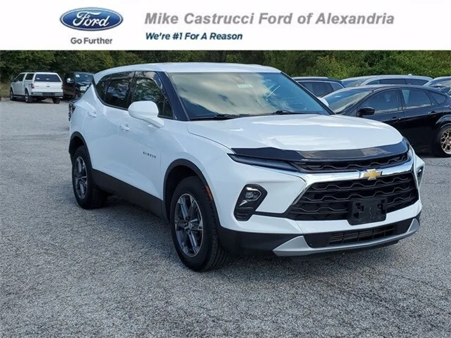 2023 Chevrolet Blazer 2LT photo 1