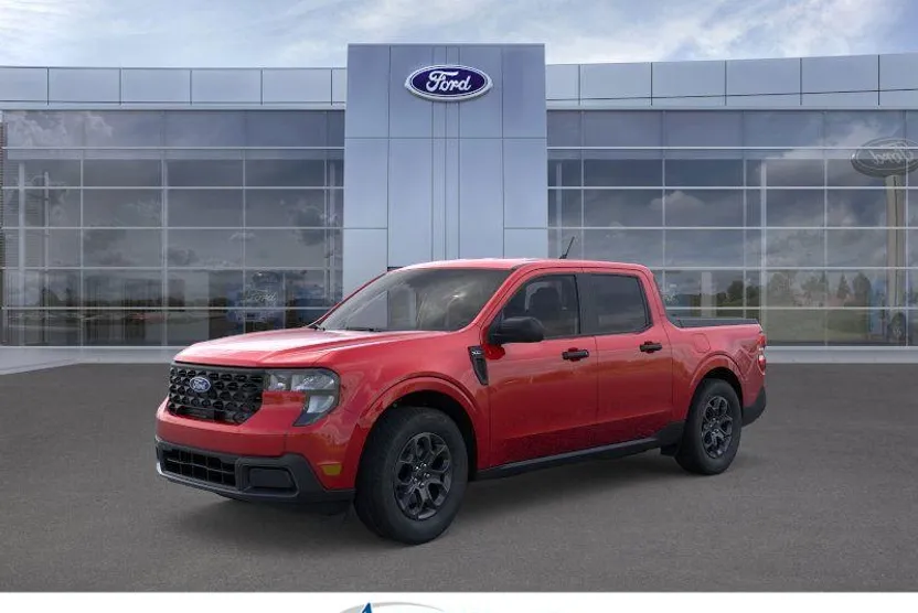 2025 Ford Maverick XLT photo 1