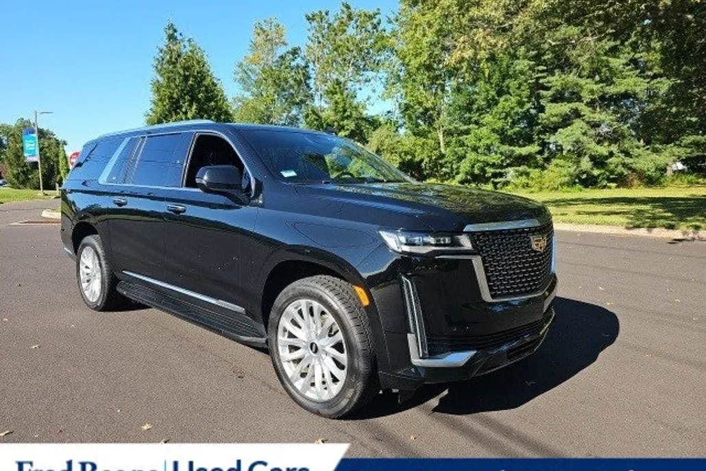 2024 Cadillac Escalade ESV Luxury photo 1