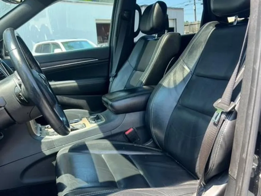 2017 Jeep Grand Cherokee Limited photo 5