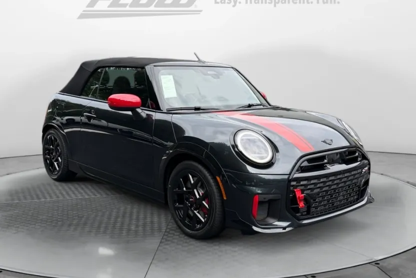 2026 Mini Cooper Convertible Iconic photo 1