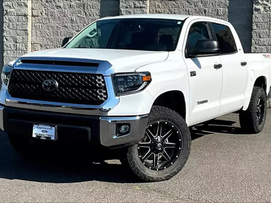 2020 Toyota Tundra SR5 Grade photo 1