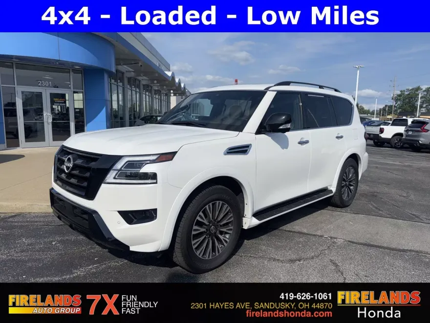 2024 Nissan Armada SL photo 1