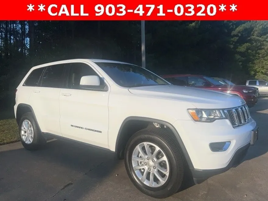 2022 Jeep Cherokee Laredo photo 1