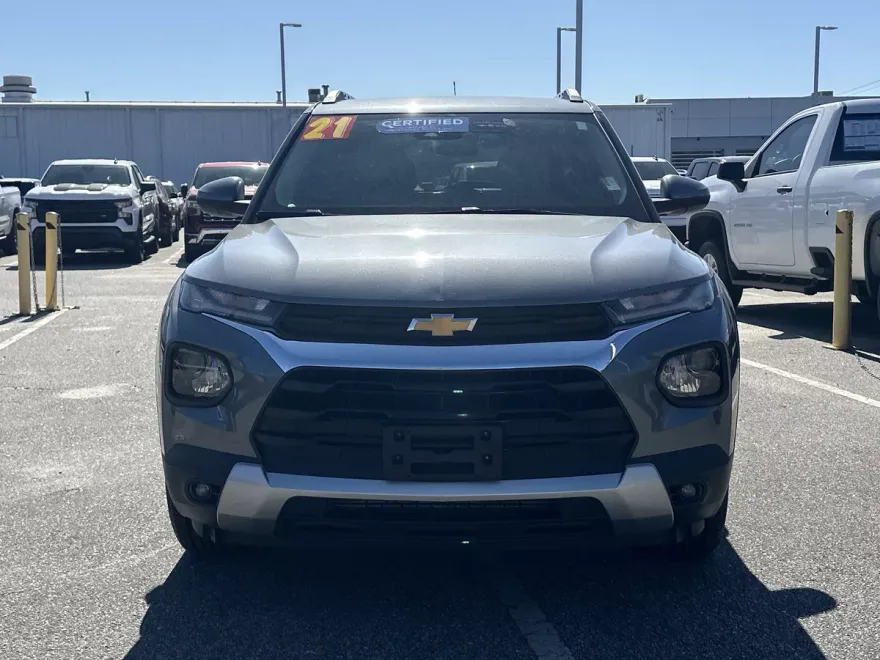 2021 Chevrolet Trailblazer LT photo 1