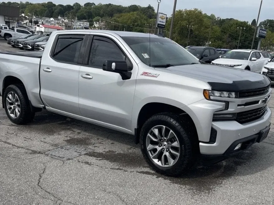 2019 Chevrolet Silverado 1500 RST photo 1