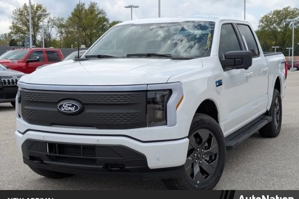 2025 Ford F-150 Lightning photo 1