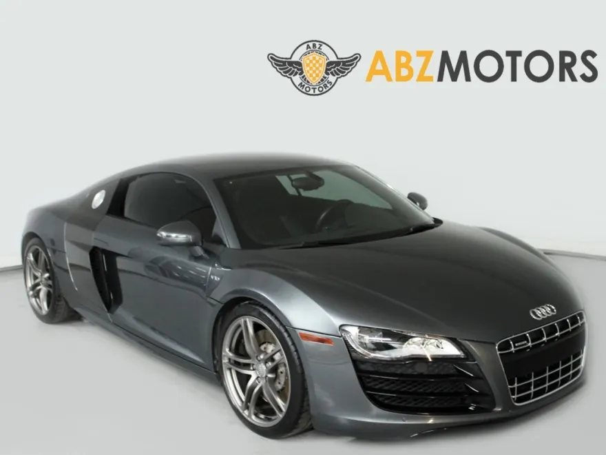 2012 Audi R8 5.2 Coupe photo 1