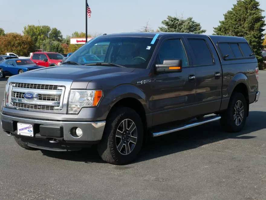 2013 Ford F-150 XLT photo 1