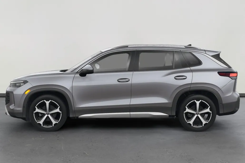 2025 Volkswagen Tiguan SE photo 1