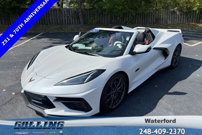 2023 Chevrolet Corvette Stingray Convertible photo 1